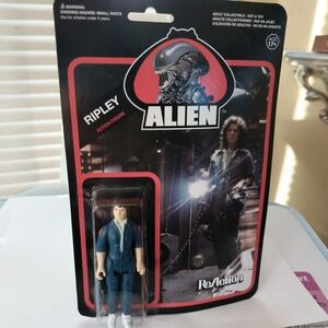Funko Alien ReAction Figure - Black and Gray